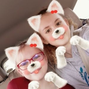 Meet your Posher, Madeleine